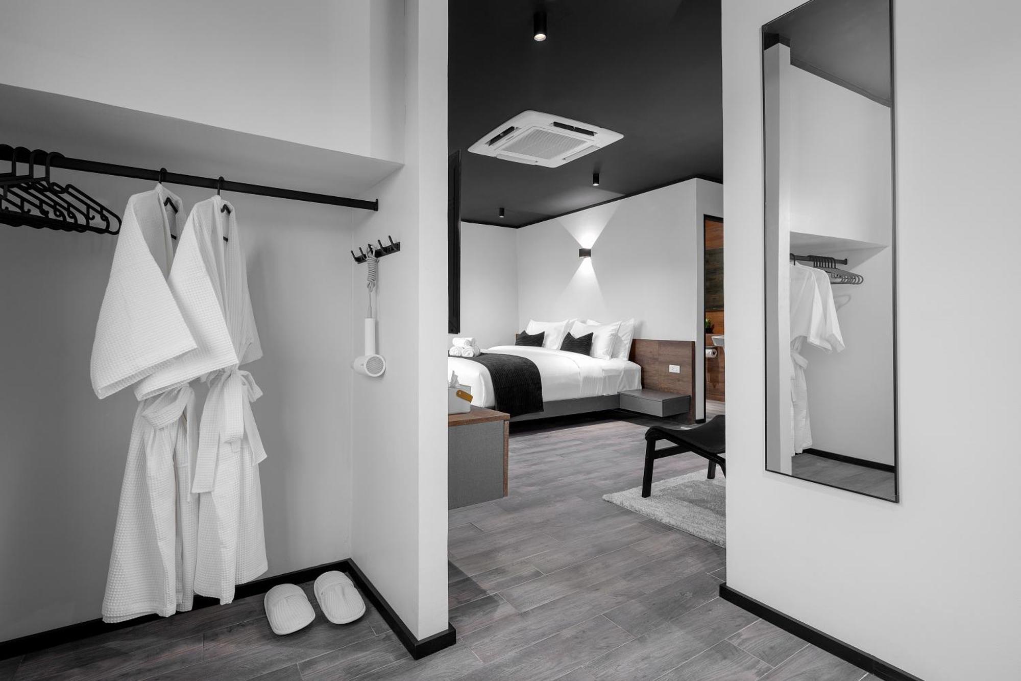 Bedtime Hotel Samui Chaweng  Bagian luar foto